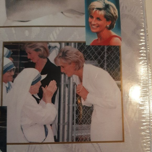 1998 Princess Diana Commemorative Calendar New in Wrapper - Picture 10 of 10